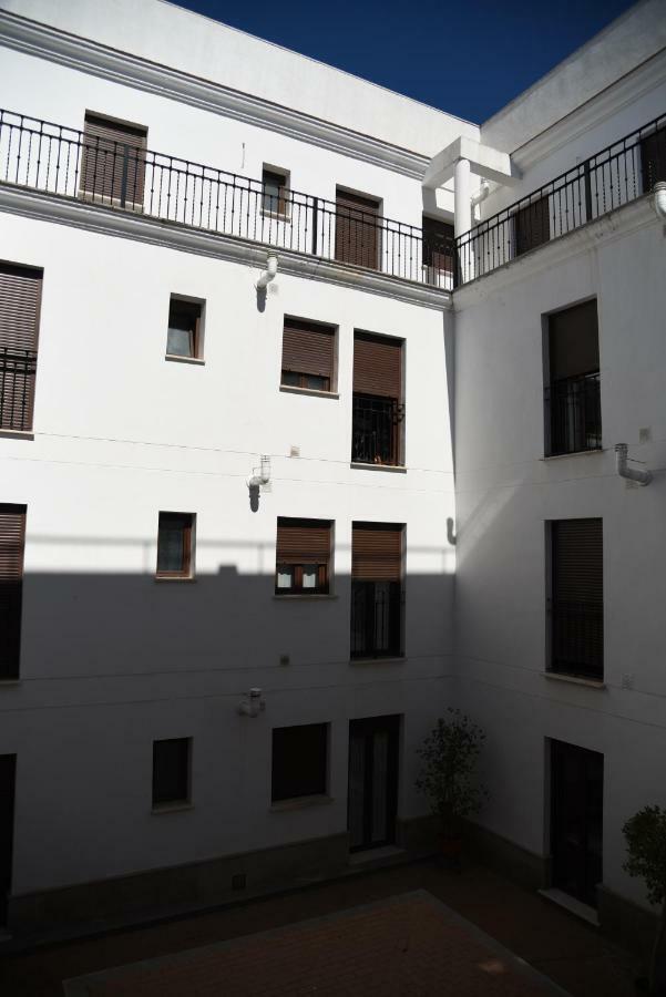 First Floor Close Macarena Church เซบีญา ภายนอก รูปภาพ